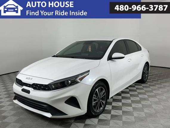 KIA FORTE 2024 3KPF24AD8RE800093 image