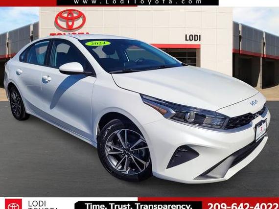 KIA FORTE 2024 3KPF24AD6RE709758 image