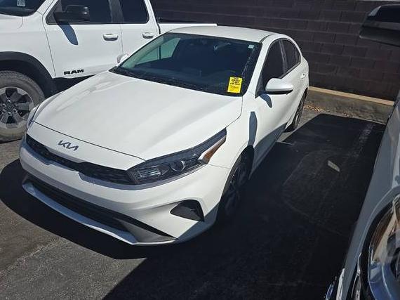 KIA FORTE 2024 3KPF24AD7RE802398 image