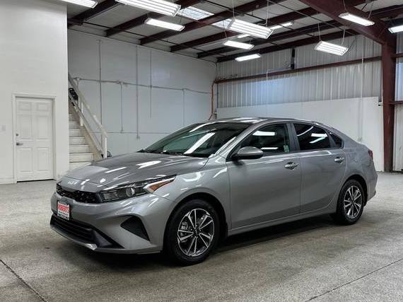 KIA FORTE 2024 3KPF24AD4RE818641 image