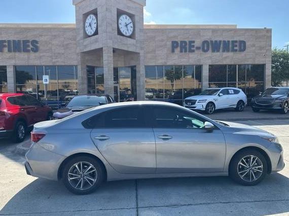 KIA FORTE 2024 3KPF24AD1RE841214 image