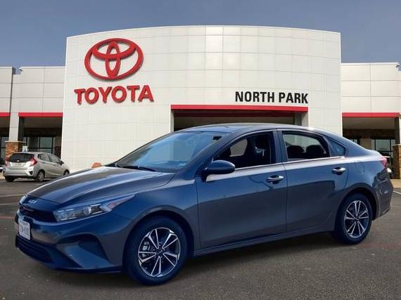 KIA FORTE 2024 3KPF24AD8RE754572 image