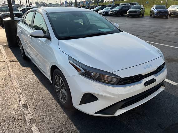 KIA FORTE 2024 3KPF24AD8RE774675 image