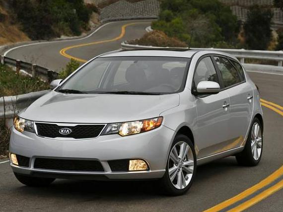 KIA FORTE 2011 KNAFW5A3XB5358305 image