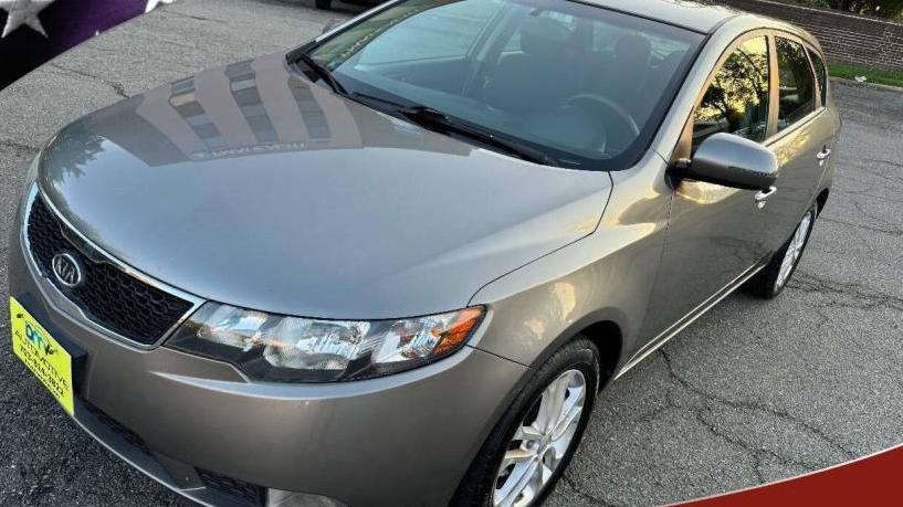 KIA FORTE 2011 KNAFU5A25B5387496 image