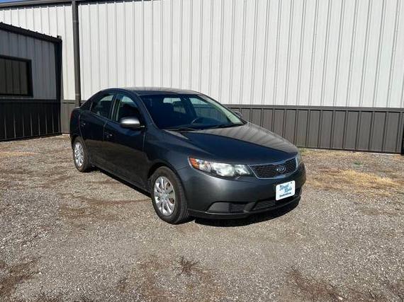 KIA FORTE 2013 KNAFU4A2XD5730218 image