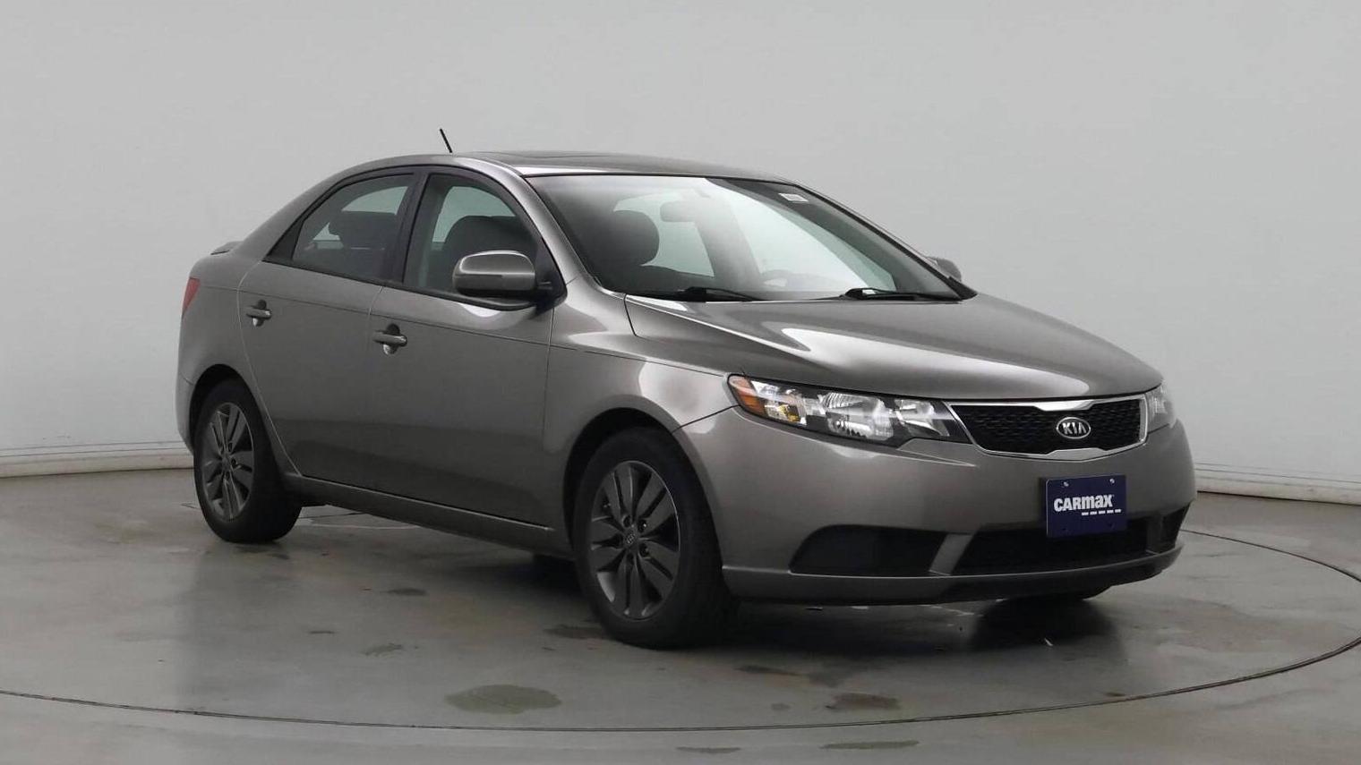 KIA FORTE 2013 KNAFU4A2XD5670263 image