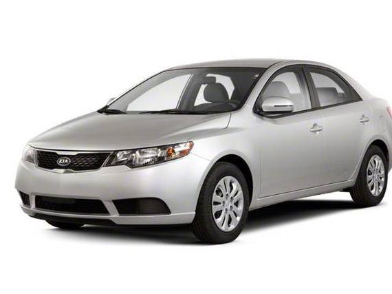 KIA FORTE 2013 KNAFU4A26D5740020 image