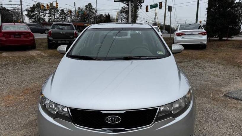 KIA FORTE 2010 KNAFU4A29A5252952 image