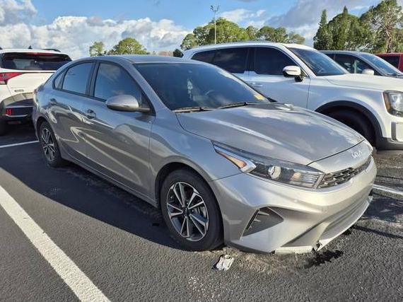 KIA FORTE 2022 3KPF24AD6NE483540 image
