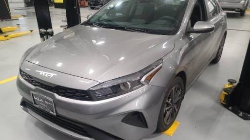 KIA FORTE 2022 3KPF24AD8NE454511 image