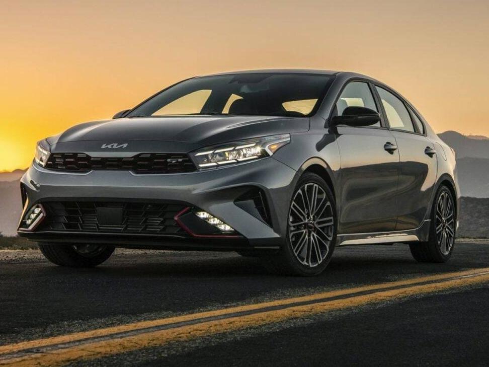 KIA FORTE 2022 3KPF24AD4NE418816 image