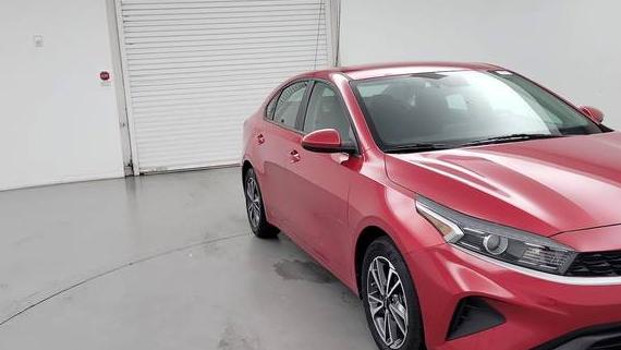 KIA FORTE 2022 3KPF24AD2NE464628 image