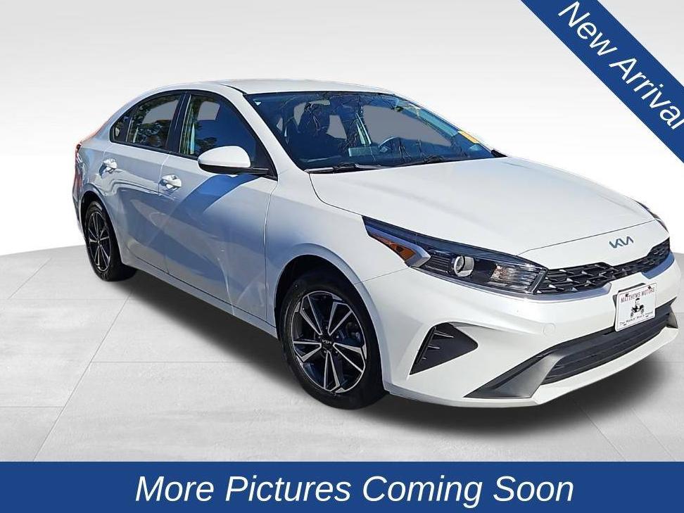 KIA FORTE 2022 3KPF24AD8NE483121 image