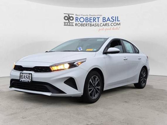 KIA FORTE 2022 3KPF24ADXNE496940 image