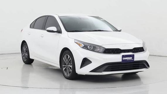 KIA FORTE 2022 3KPF24AD1NE424153 image