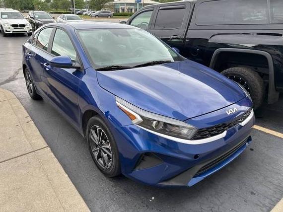 KIA FORTE 2022 3KPF24AD1NE493487 image