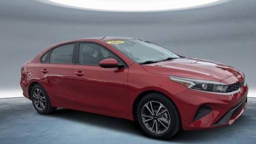 KIA FORTE 2022 3KPF24AD8NE432833 image