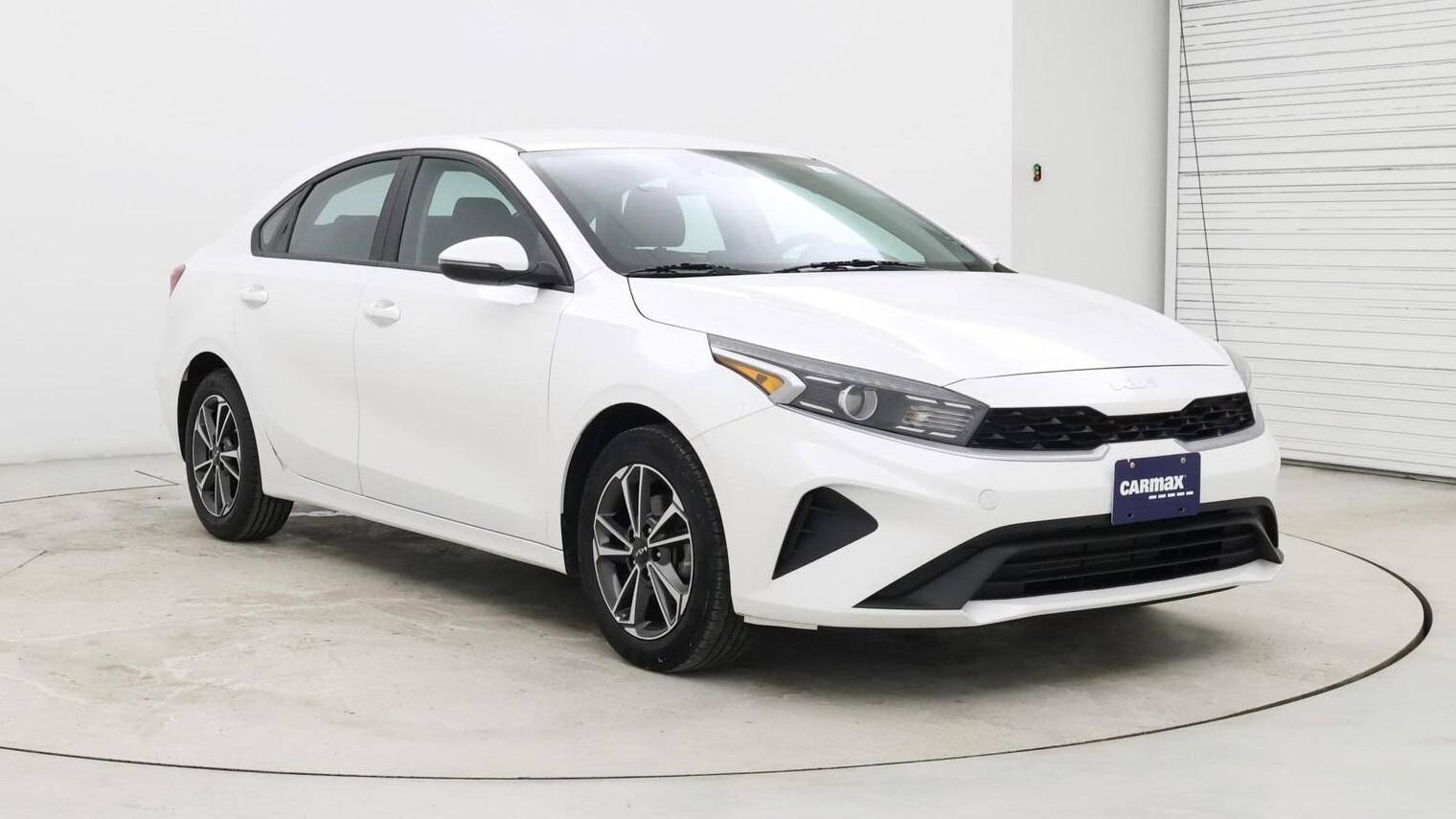 KIA FORTE 2022 3KPF24AD5NE471248 image