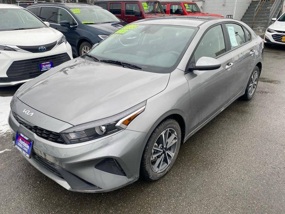 KIA FORTE 2022 3KPF24AD2NE484278 image