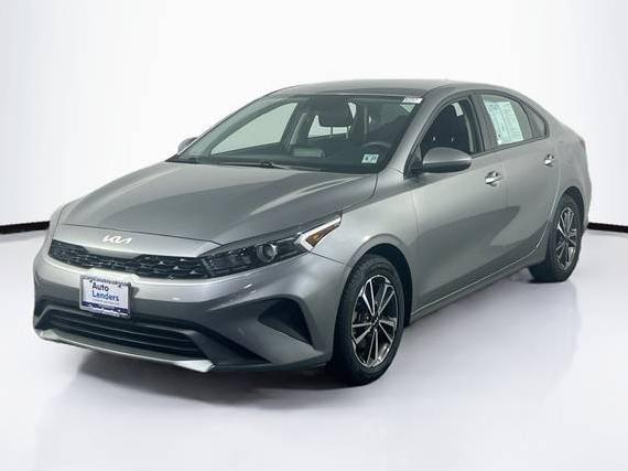 KIA FORTE 2022 3KPF24AD8NE500578 image