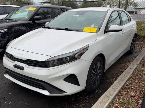 KIA FORTE 2022 3KPF24AD1NE485972 image