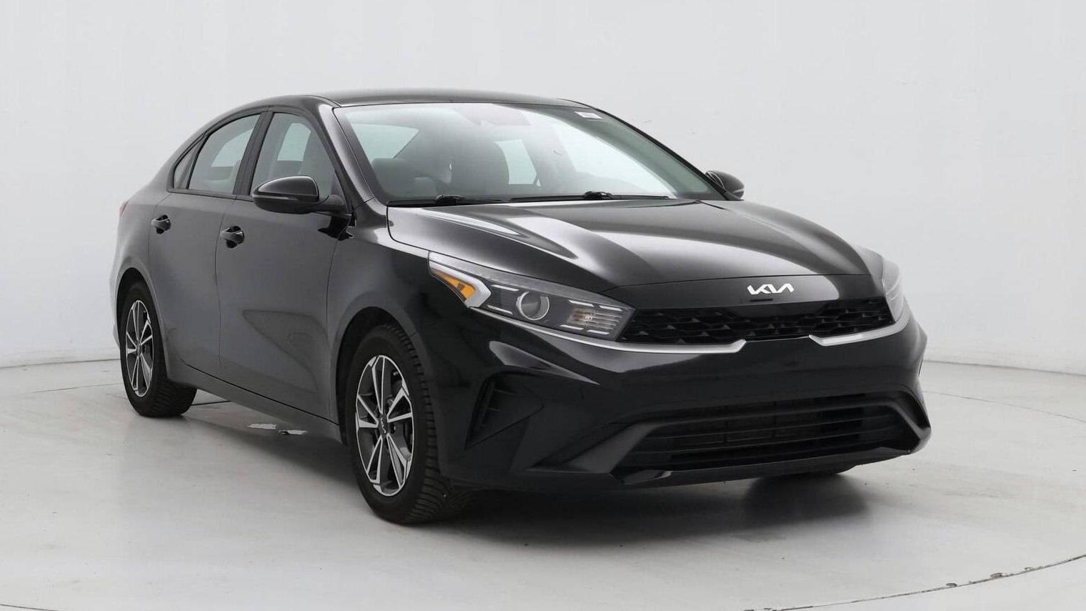 KIA FORTE 2022 3KPF24AD0NE438593 image