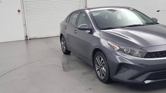 KIA FORTE 2022 3KPF24AD4NE448818 image