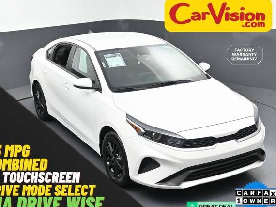 KIA FORTE 2022 3KPF24AD5NE452327 image