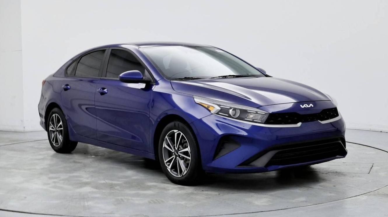 KIA FORTE 2022 3KPF24AD9NE492037 image