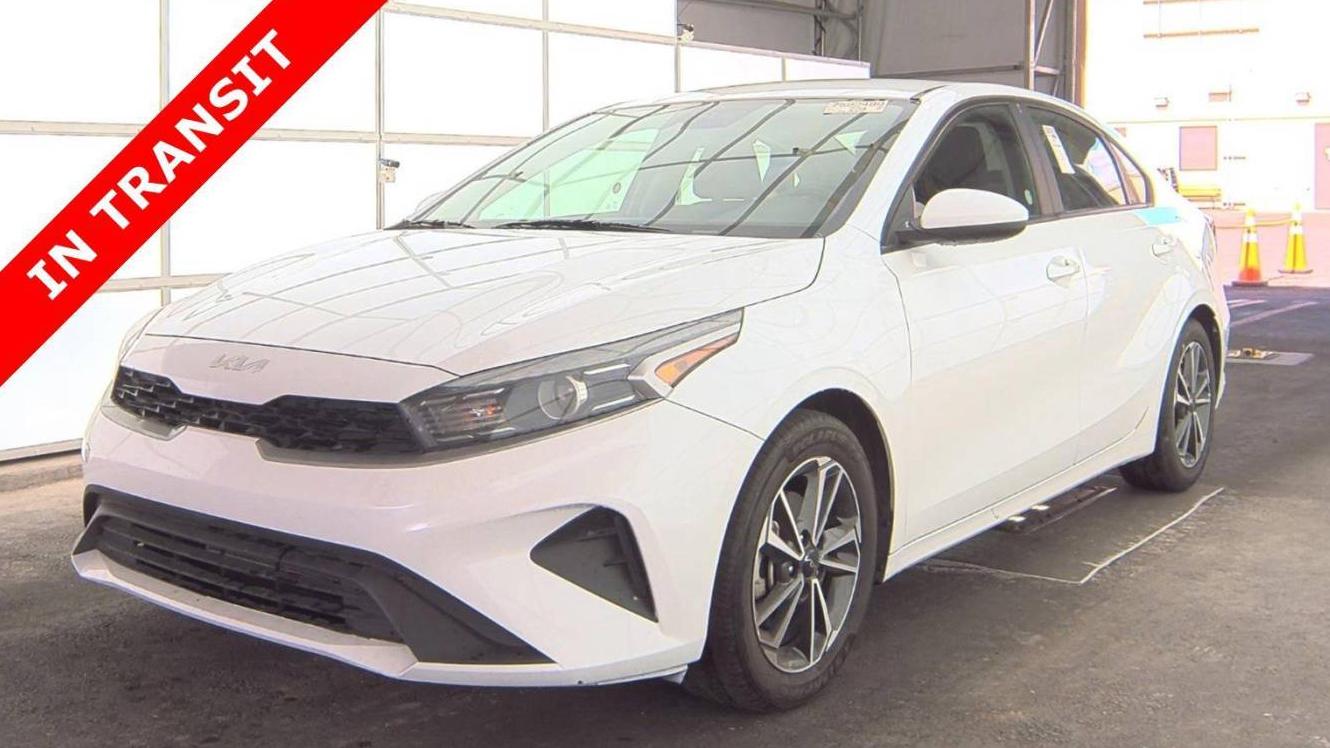 KIA FORTE 2022 3KPF24AD2NE435856 image