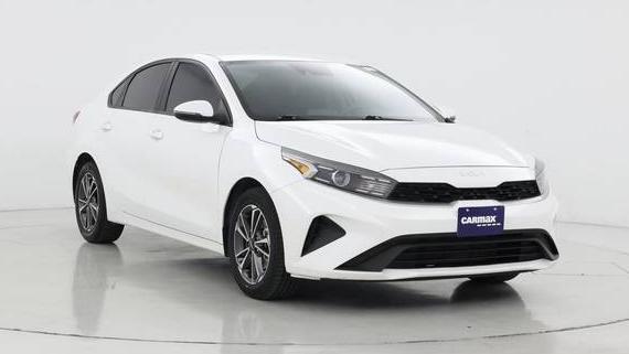 KIA FORTE 2022 3KPF24AD4NE475985 image