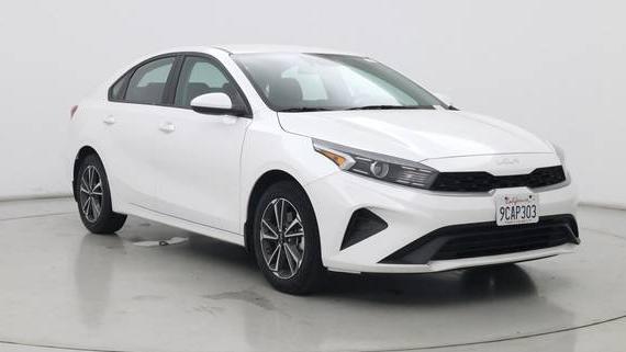 KIA FORTE 2022 3KPF24AD1NE501961 image