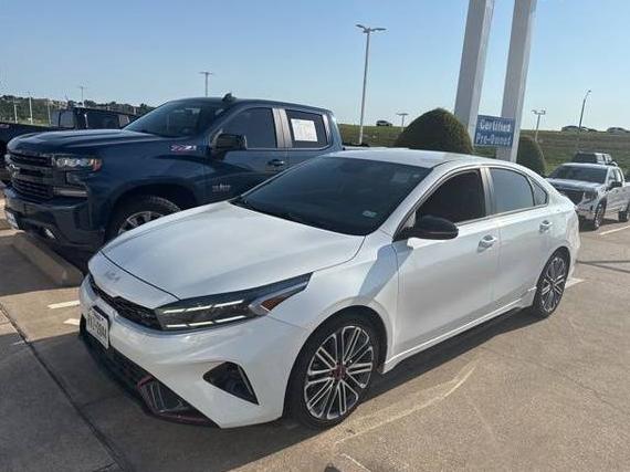 KIA FORTE 2022 3KPF44AC3NE493220 image