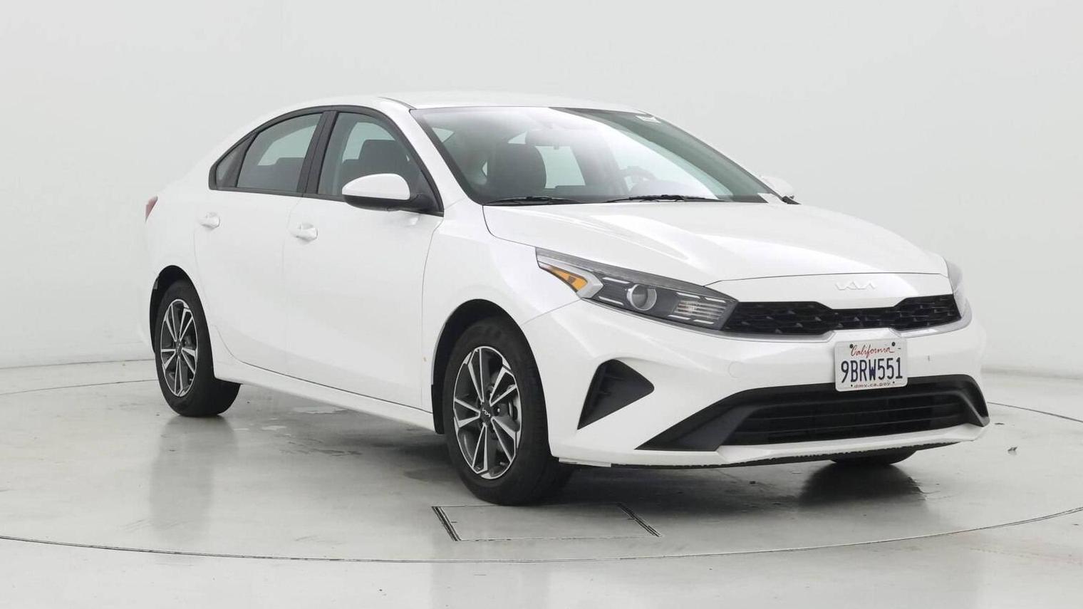 KIA FORTE 2022 3KPF24AD6NE500515 image