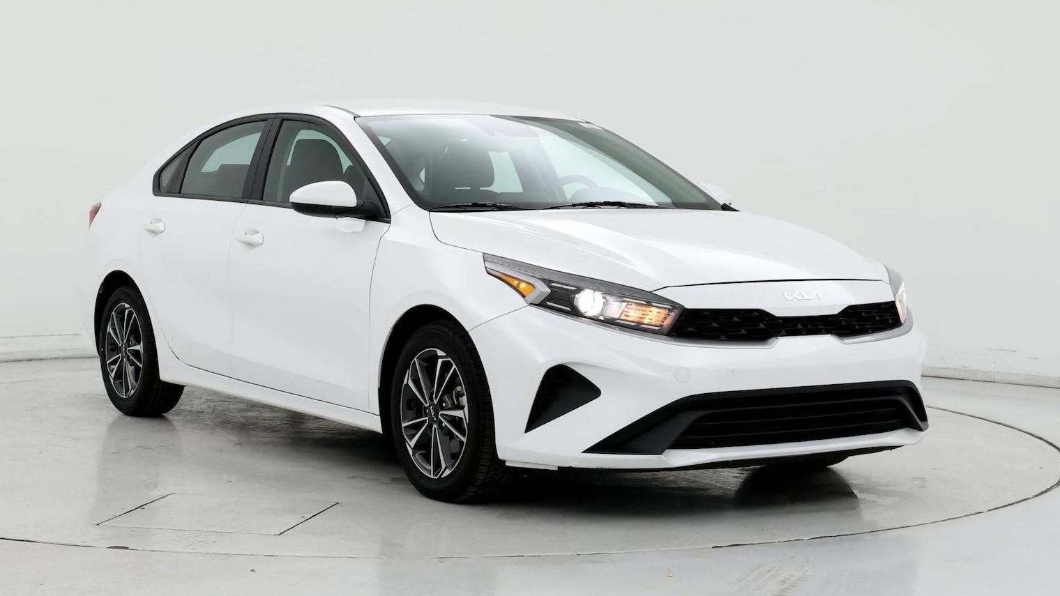 KIA FORTE 2022 3KPF24ADXNE417945 image