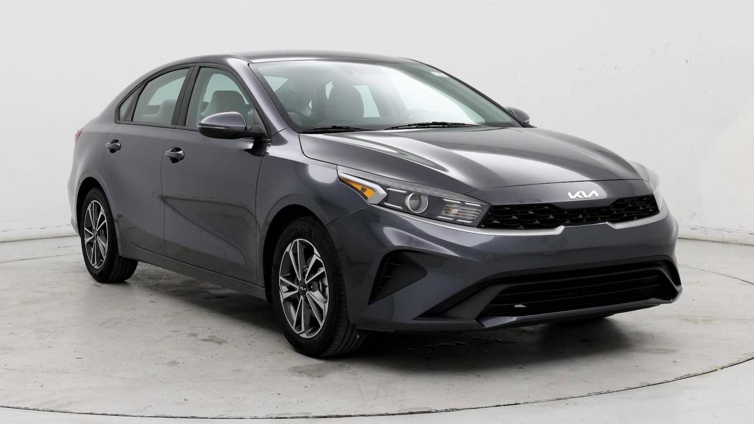 KIA FORTE 2022 3KPF24AD4NE472150 image