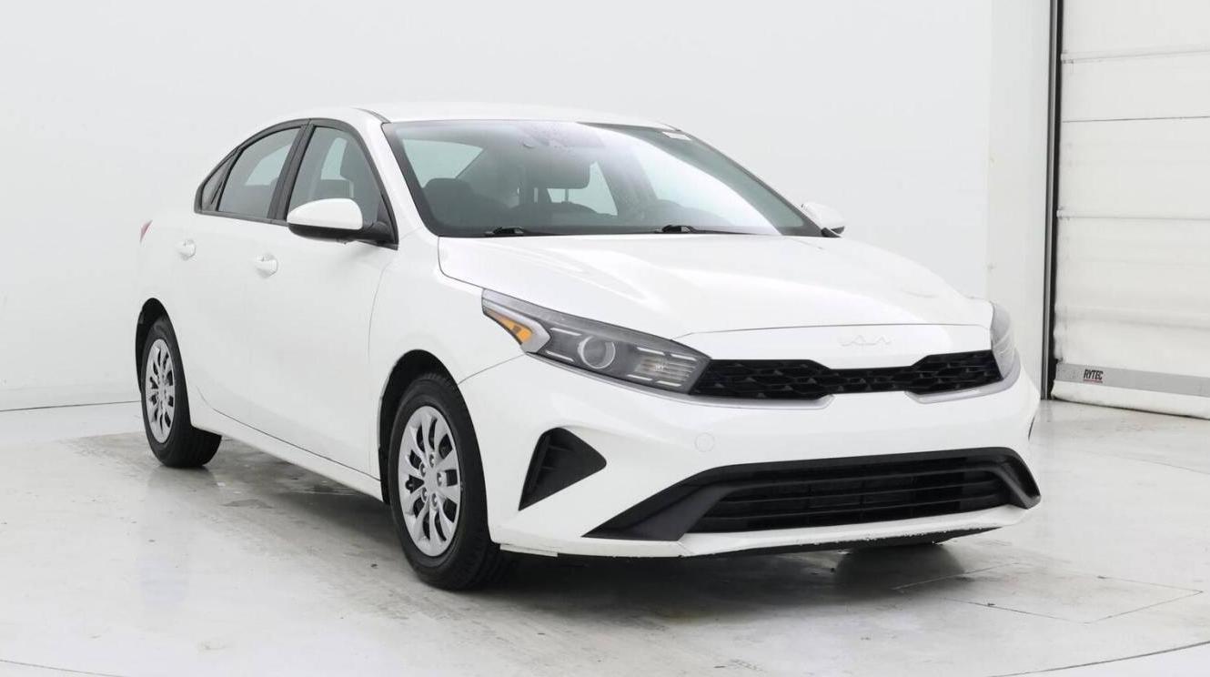 KIA FORTE 2022 3KPF24AD0NE455233 image