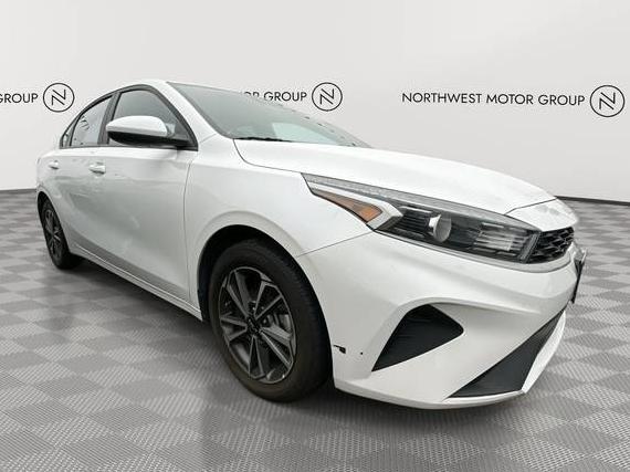 KIA FORTE 2022 3KPF24AD6NE479567 image