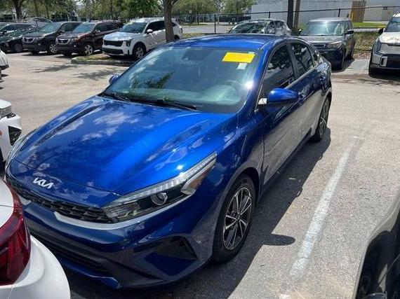 KIA FORTE 2022 3KPF24AD4NE429427 image