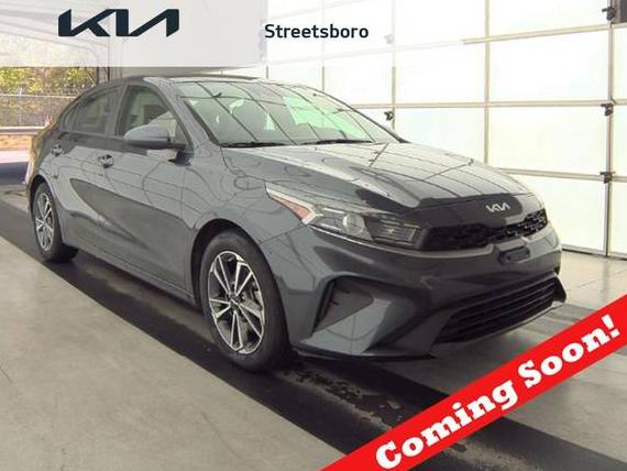 KIA FORTE 2022 3KPF24AD4NE448950 image