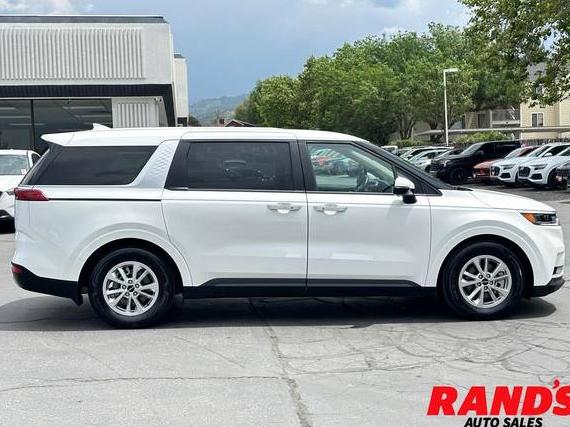 KIA CARNIVAL 2023 KNDNB4H39P6290252 image
