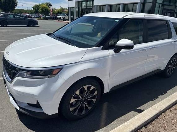 KIA CARNIVAL 2024 KNDNC5H30R6405990 image