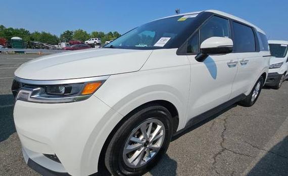 KIA CARNIVAL 2022 KNDNB4H39N6108448 image