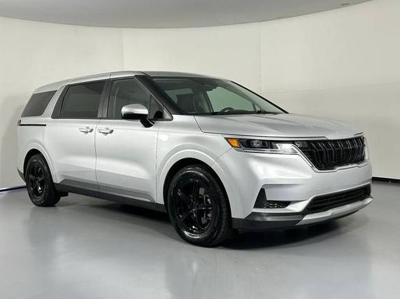 KIA CARNIVAL 2022 KNDNB4H38N6171931 image