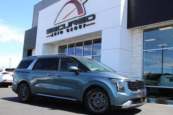 KIA CARNIVAL 2025 KNDNE5K32S6474771 image