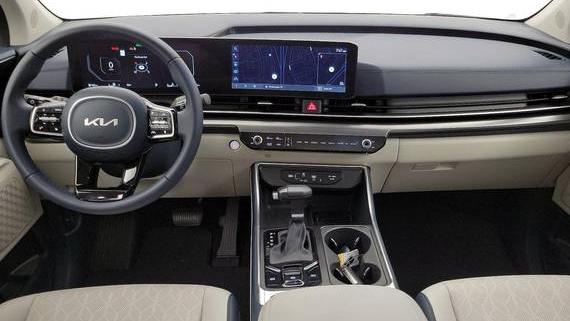 KIA CARNIVAL 2025 KNDNE5K32S6508207 image