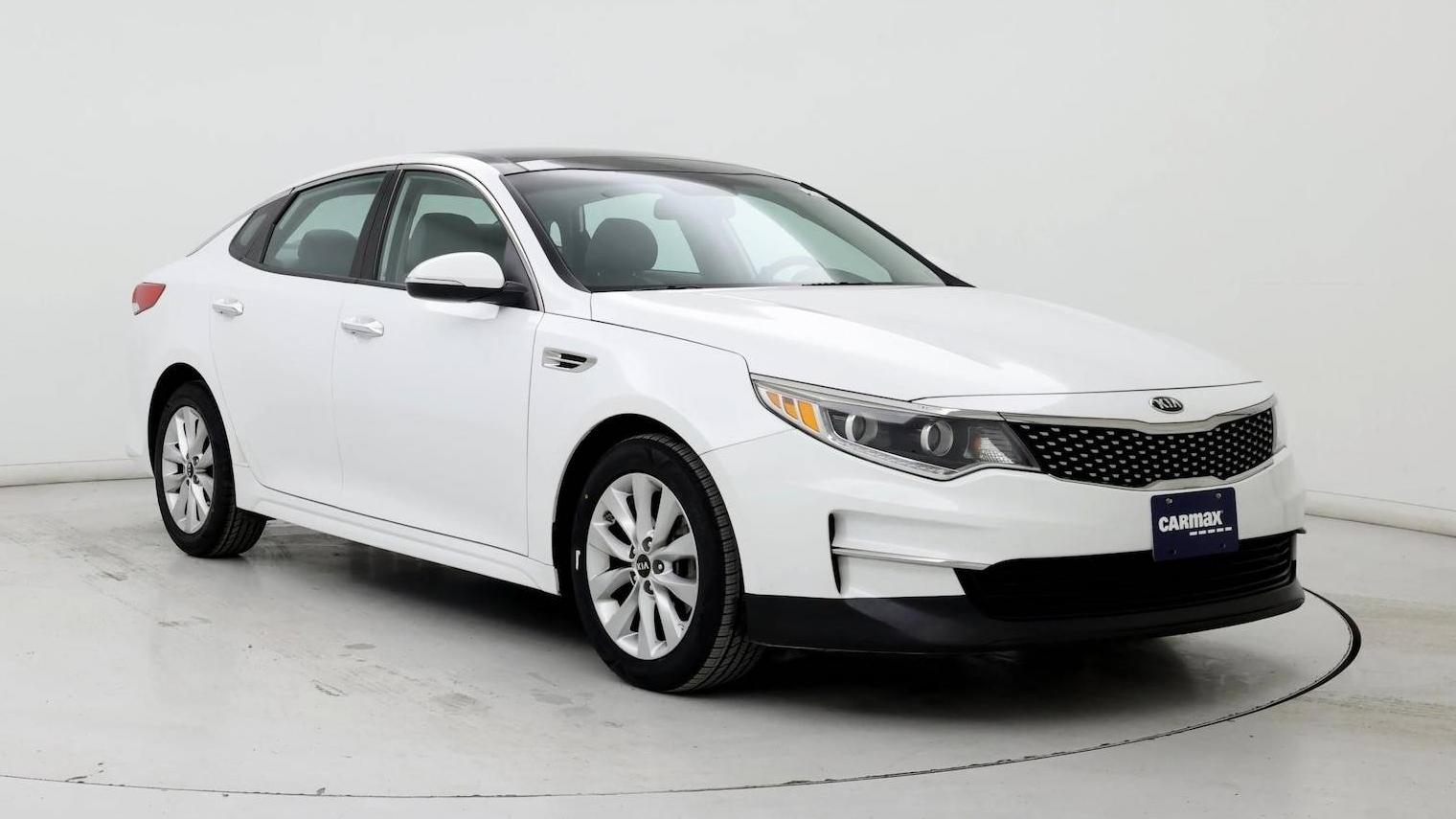 KIA OPTIMA 2016 5XXGU4L35GG098080 image