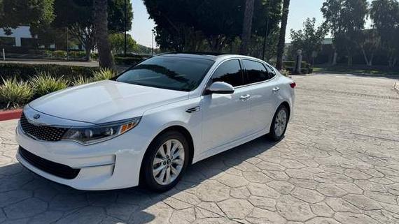 KIA OPTIMA 2016 5XXGU4L36GG119860 image