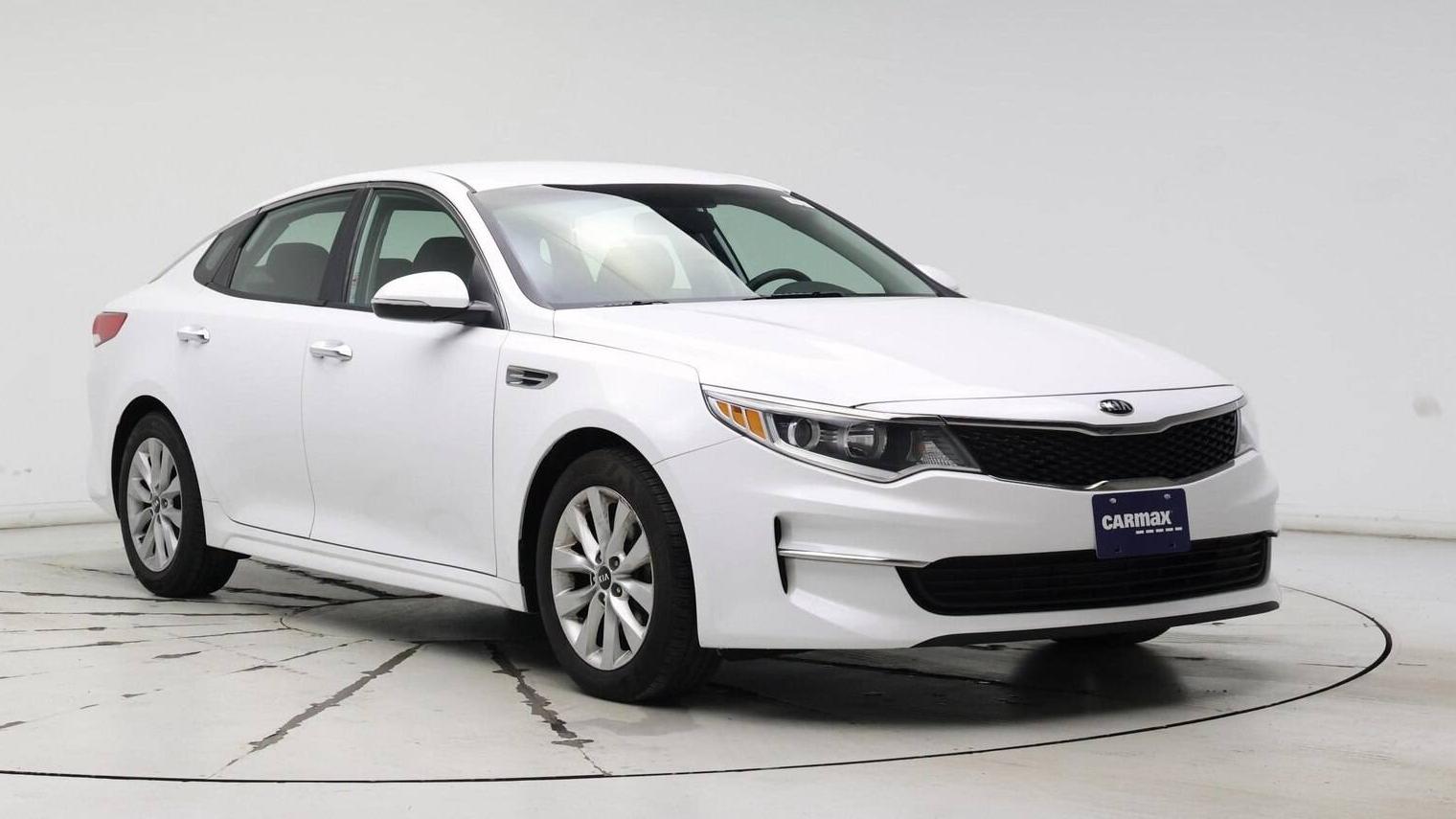 KIA OPTIMA 2016 5XXGT4L31GG060607 image